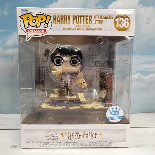 Harry Potter: Wizarding World - Funko Pop! Harry Potter with Hogwarts Letters Exclusive 136