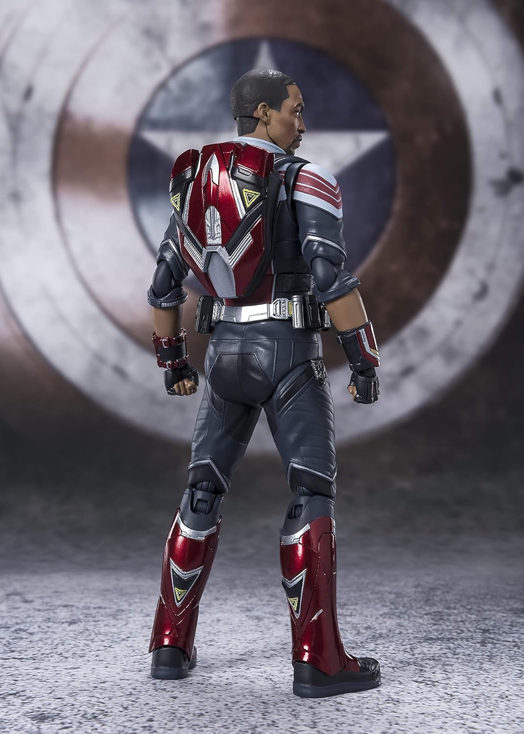 TAMASHII NATIONS S.H. Figuarts Falcon Action Figure - Marvel's Falcon and The Winter Soldier, 15 cm Collectible