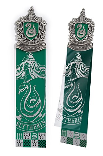 The Noble Collection Harry Potter Slytherin Wappen-Lesezeichen – 6,7 Zoll (17 cm) Lesezeichen aus Druckgussmetall, PVC und Karton – Offiziell lizenziertes Filmset-Filmgeschenke-Briefpapier