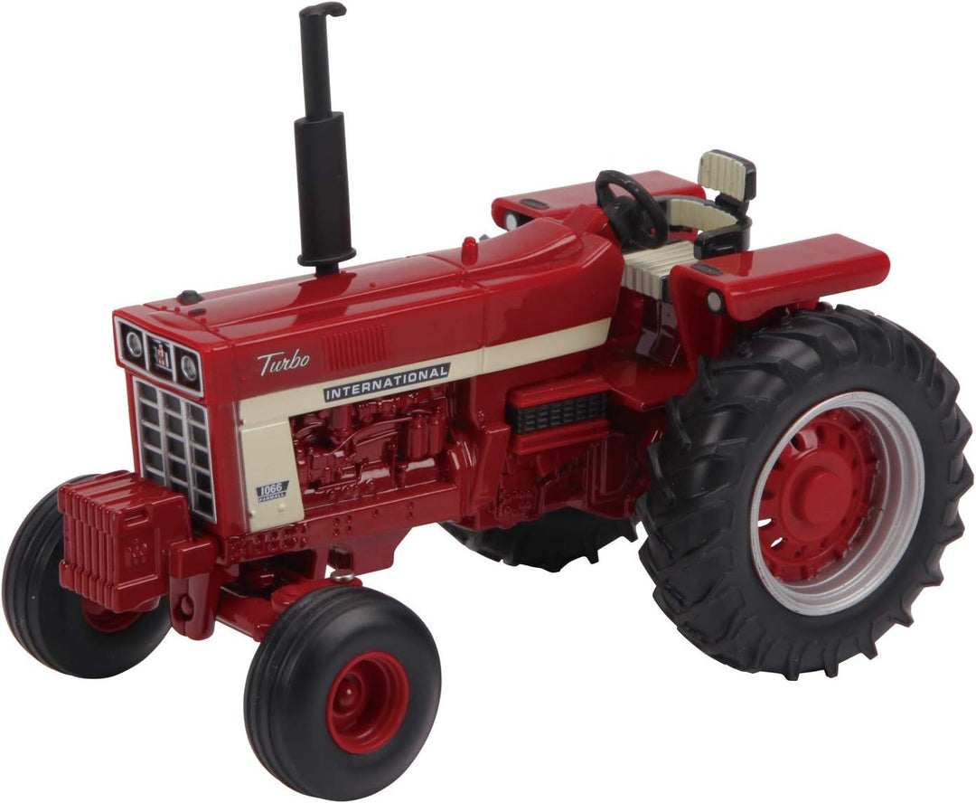 Britains 736 43294 EA CASE International Harvester Farmall 1066, red