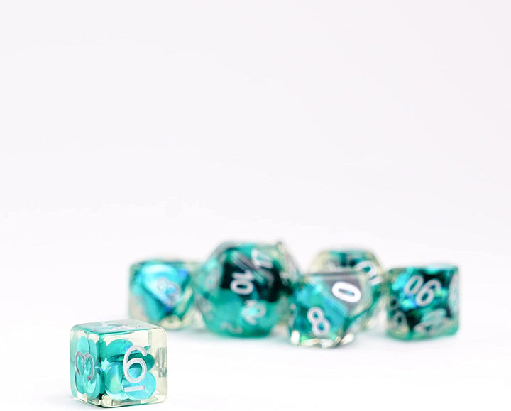 Mermaid Scales 16mm Resin Poly Dice Set