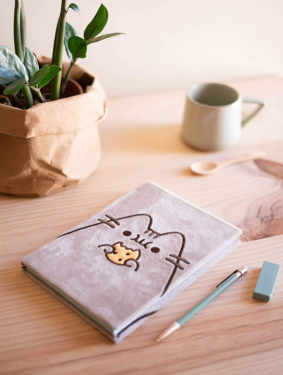 Grupo Erik Pusheen A5 Notebook Plush Cover | Bullet Journal | Notebooks A5