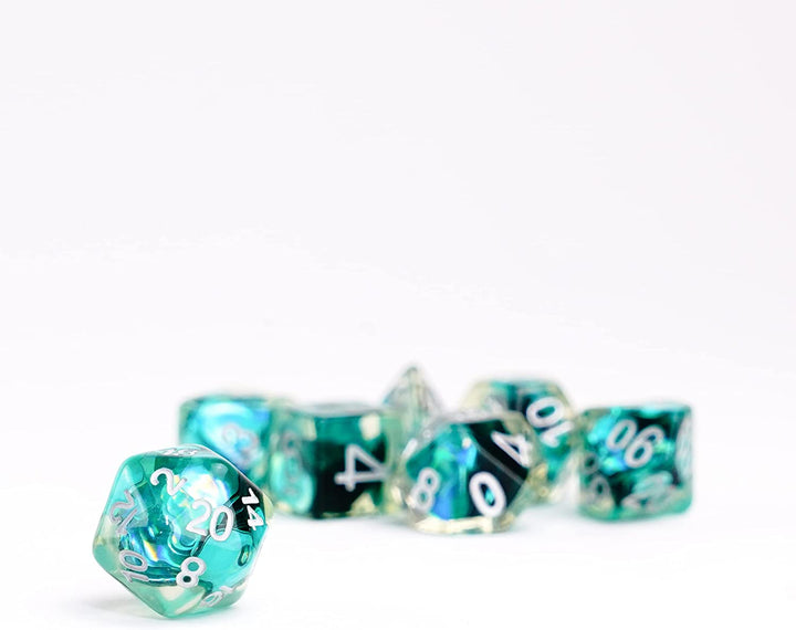 Mermaid Scales 16mm Resin Poly Dice Set