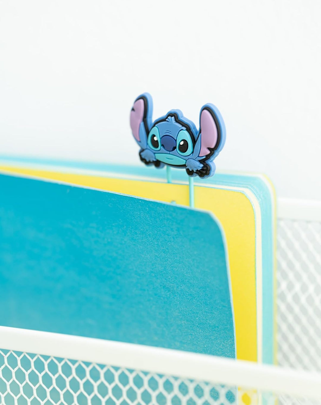 Grupo Erik Disney Stitch Pack of 4 Paper Clips with Topper | Cute Bookmarks | Coloured Paper Clips