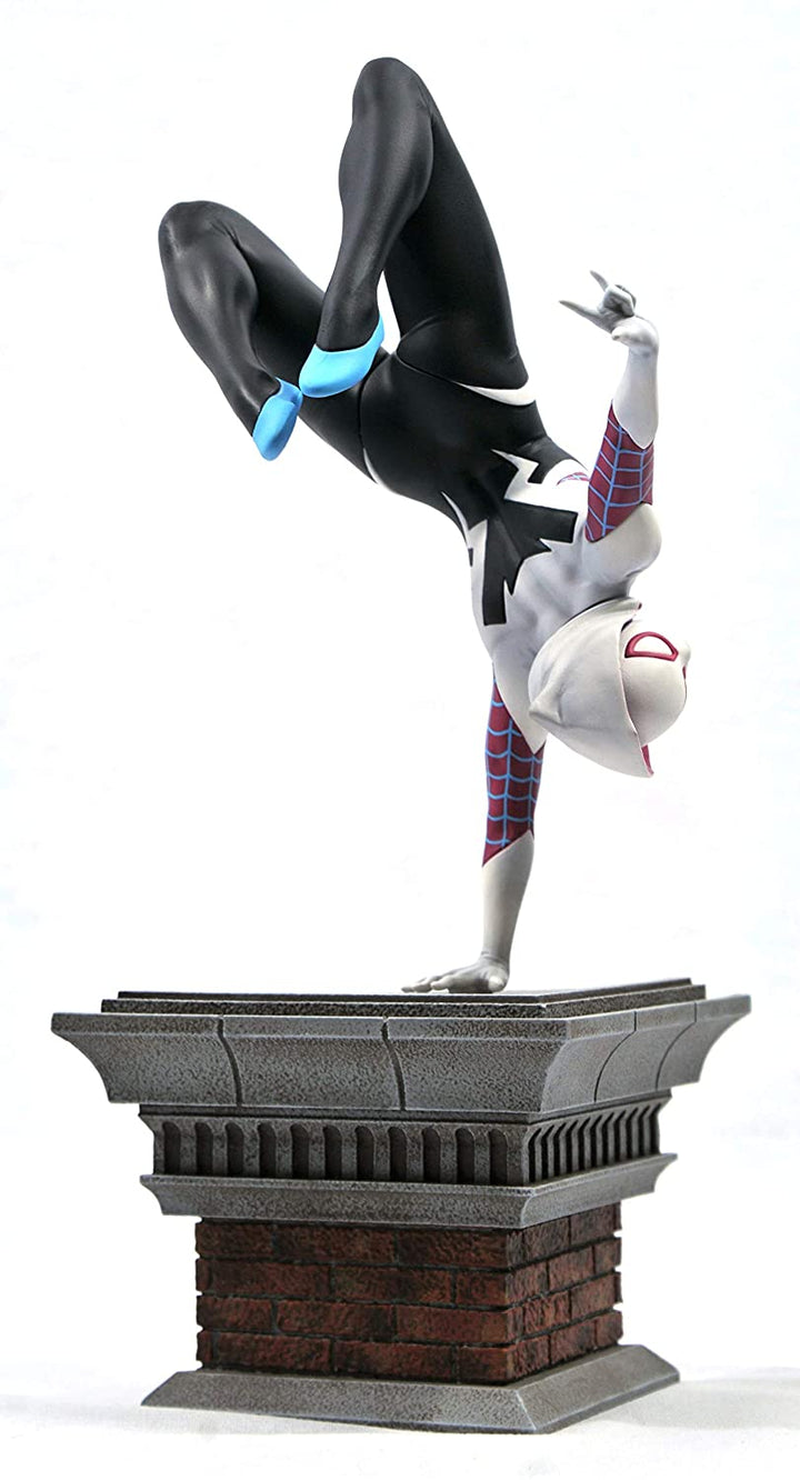 Diamond Select - Marvel Gallery Handstand Spider-Gwen PVC Statue, AUG202100