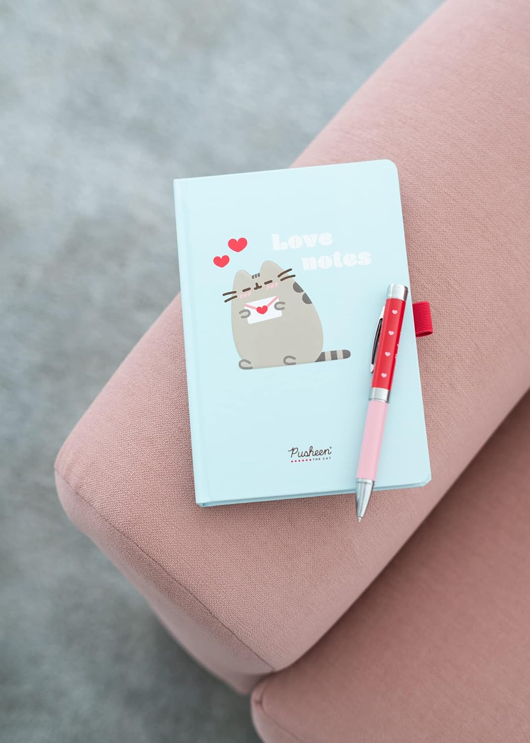 Grupo Erik Pusheen Love Collection Premium A5 Notebook With Projector Pen | Notebooks A5