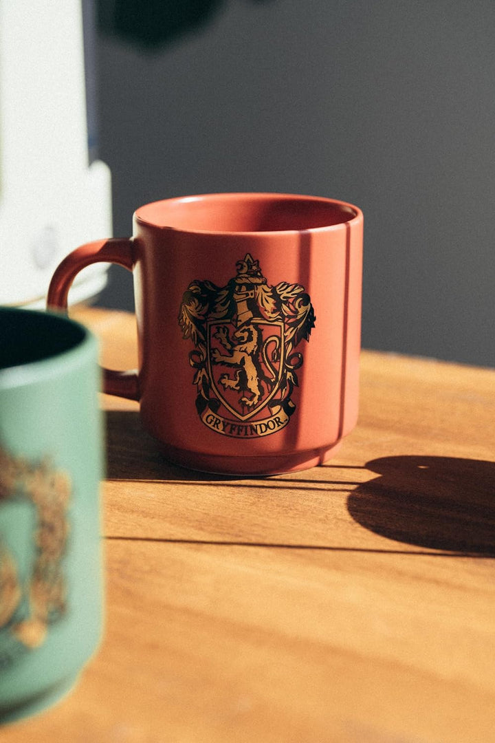 Grupo Erik Harry Potter Mug Set | 4 Porcelain Mugs & Metallic Stand