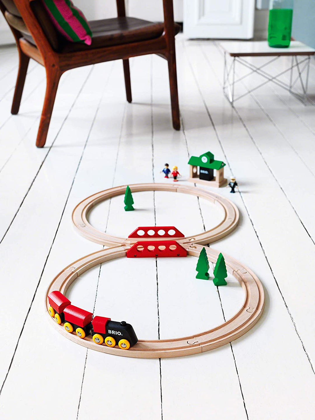 BRIO Classic Figure of 8 Set Train Set Kleinkindspielzeug für Kinder ab 2 Jahren – kompatibel mit allen BRIO Railway Sets und Zubehör