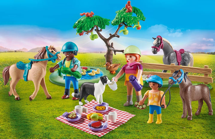 Playmobil 71239 Country Picnic Adventure mit Pferden, Familienpicknick im Grafen