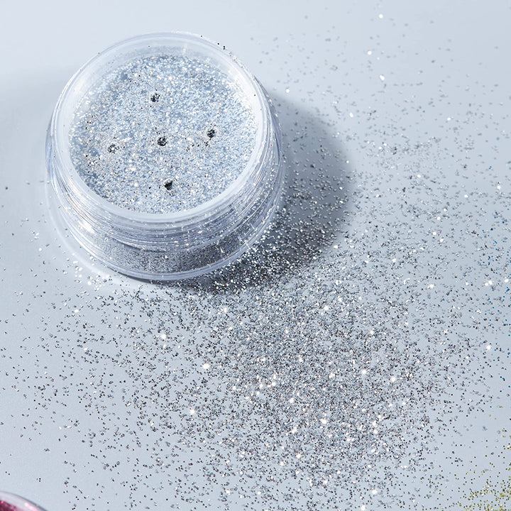 Klassische feine Glitzerstreuer von Moon Glitter – Silber – kosmetischer Festival-Make-up-Glitzer für Gesicht, Körper, Nägel, Haare, Lippen – 5 g